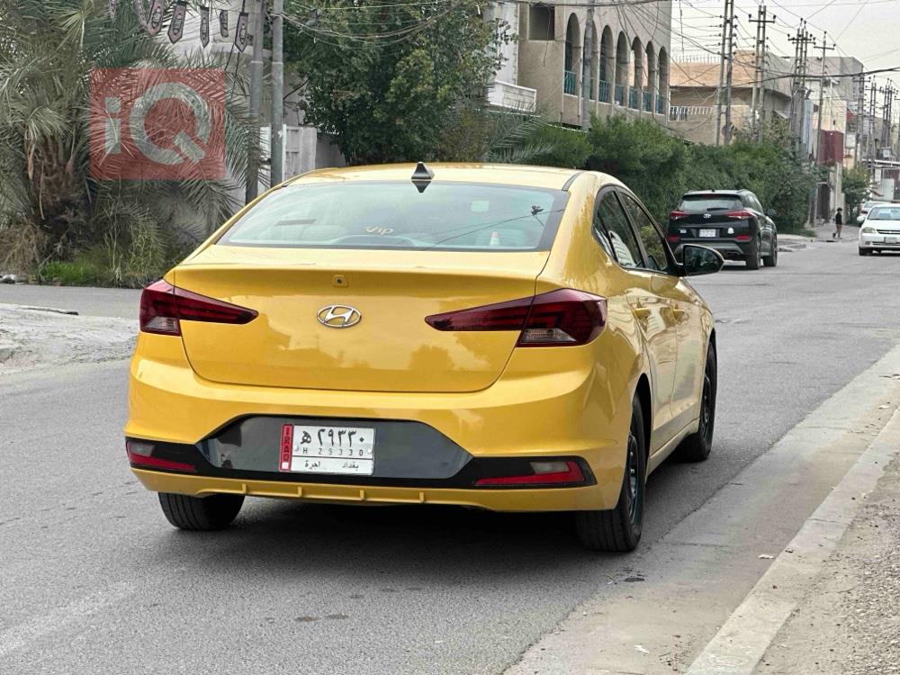 هيونداي النترا